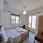 아파트 Bougainvillea Views - μπουκαμβίλια θέα